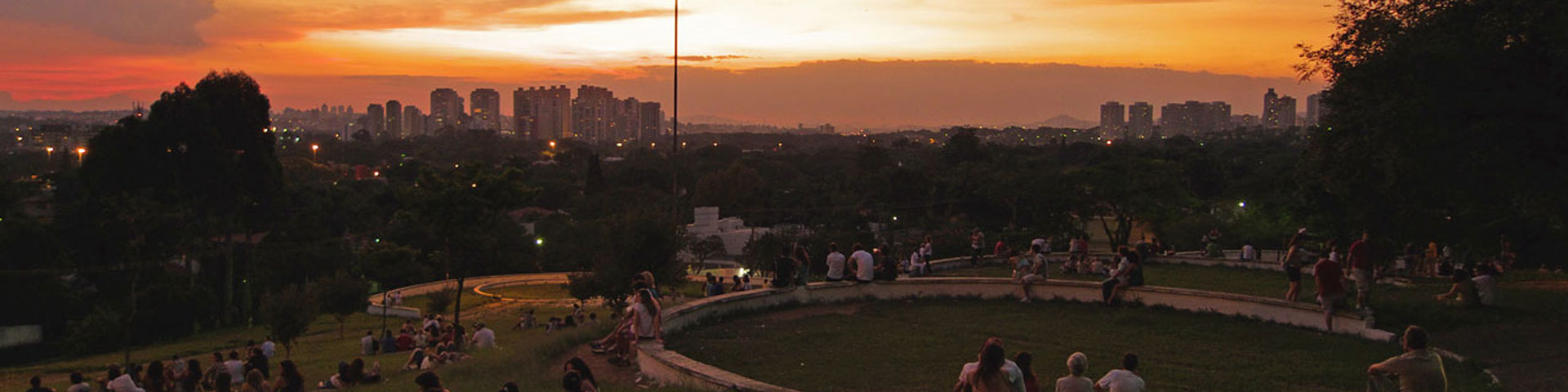 Praça Pôr Do Sol